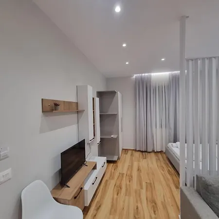 Luxury Ergen Vlorë