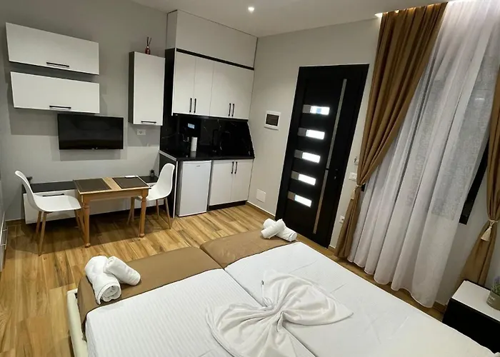 Luxury Ergen شقة فلورا